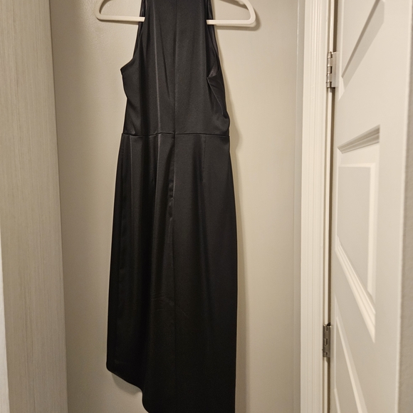 Alex Marie Elegant Black Asymmetrical Gown - Picture 2 of 3